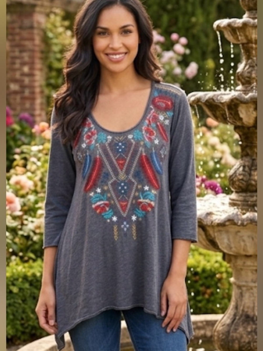 Johnny Was / Embroidered Charcoal Scoop-Neck Tunic Top - Women -small